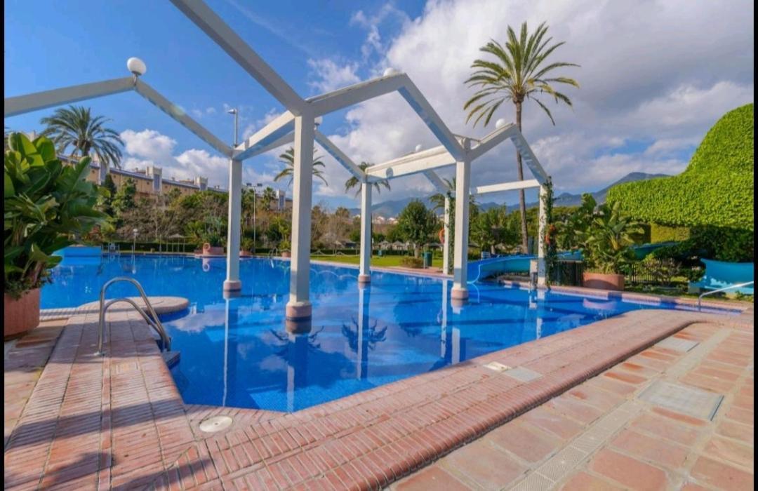 Estudio Benalbeach New Benalmadena Exterior photo