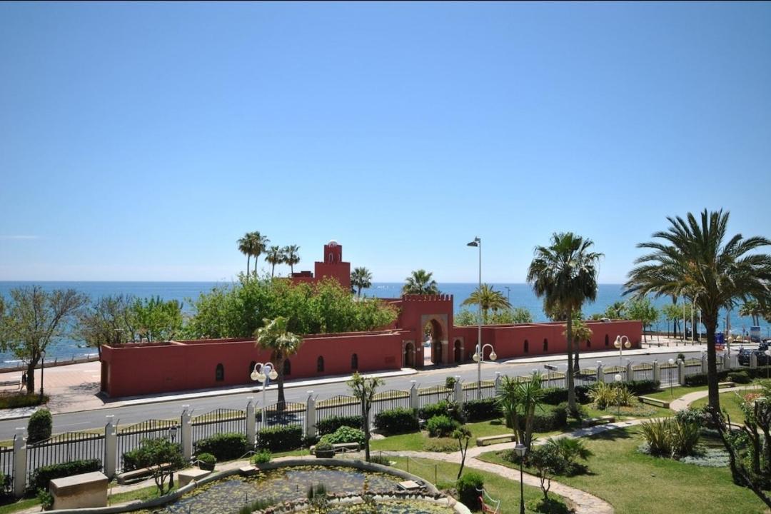 Estudio Benalbeach New Benalmadena Exterior photo