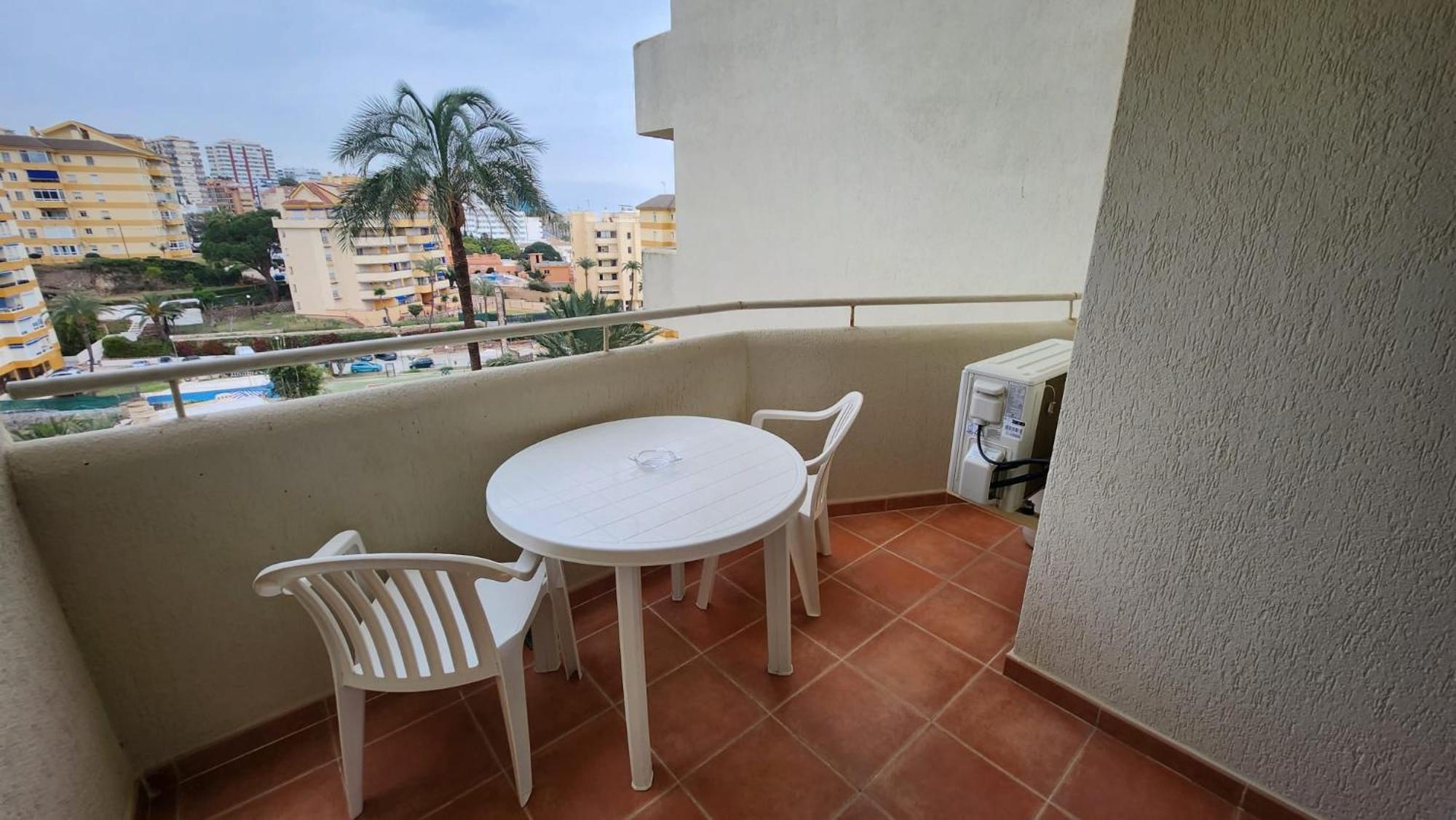 Estudio Benalbeach New Benalmadena Exterior photo